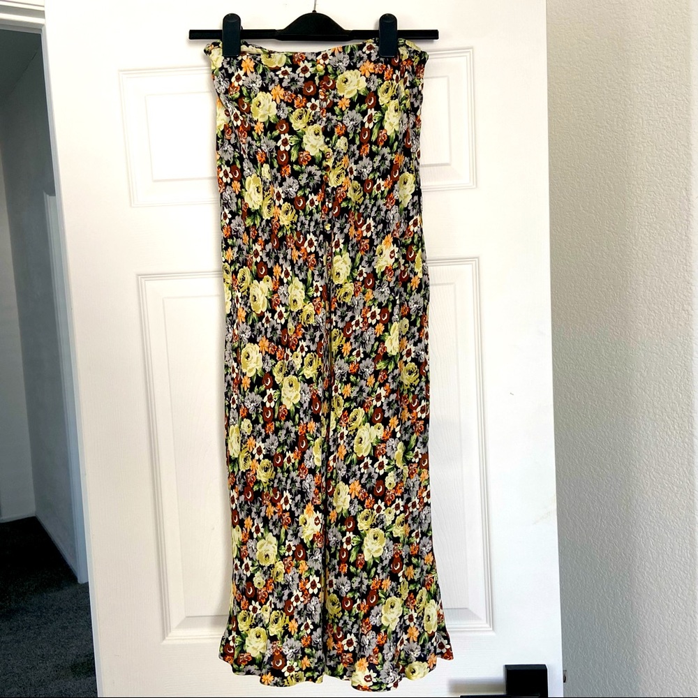 Zara • Floral Slip MIDI Skirt • Size Medium